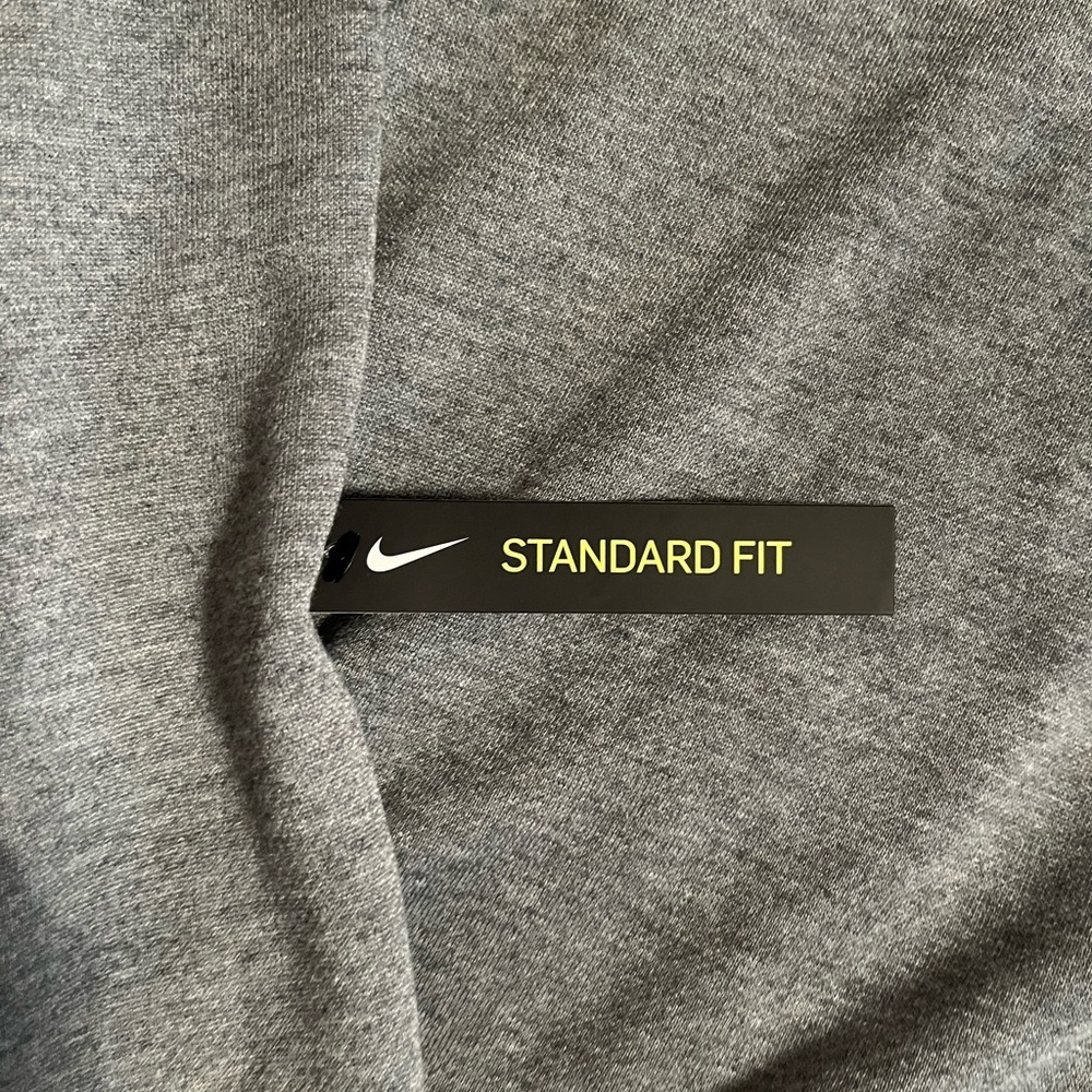 Nike - Womens - Dri-Fit Fleece Training Top - Gray - XXL - NWT - Picture 5 of 5